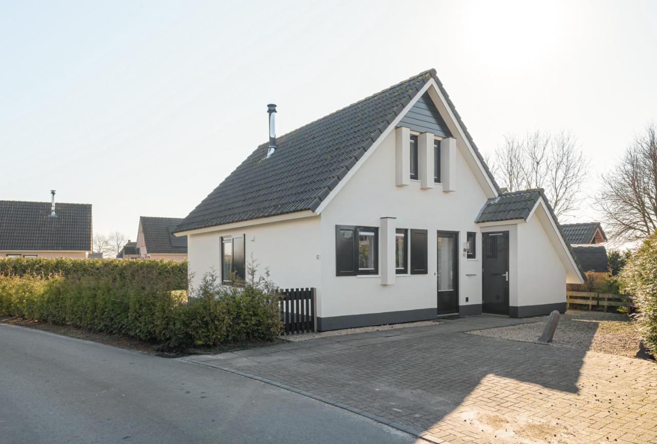Vila The Frisian Beach House Met Scandinavische Barrel Sauna Tzummarum Exteriér fotografie